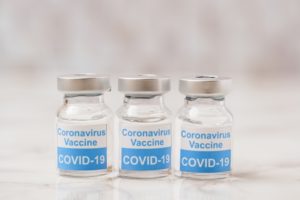 新型コロナウイルスワクチンを自動リライトツールで作文